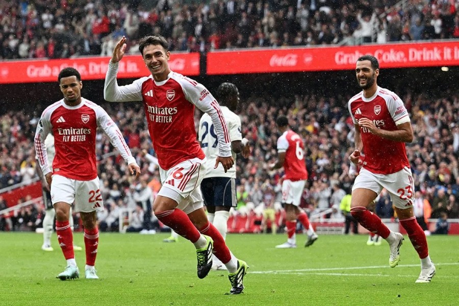 Martin Zubimendi Butuh Istirahat Arteta Hadapi Dilema Rotasi Krusial