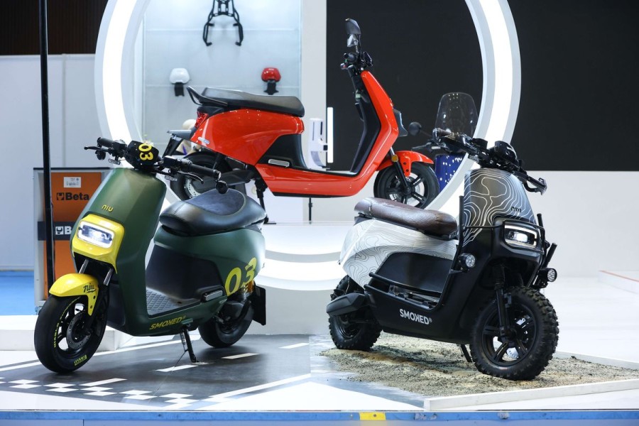 Motor Listrik Murah IIMS 2026 Jadi Buruan, Harga Mulai Rp 5 Jutaan Saingi Motor Bensin