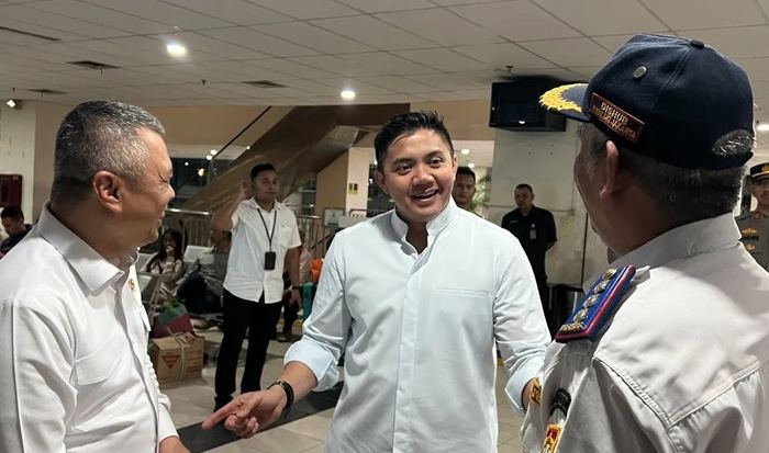 Menhub Bersama Seskab Pantau Arus Balik Lebaran 1447 Hijriah Terminal Pulo Gebang