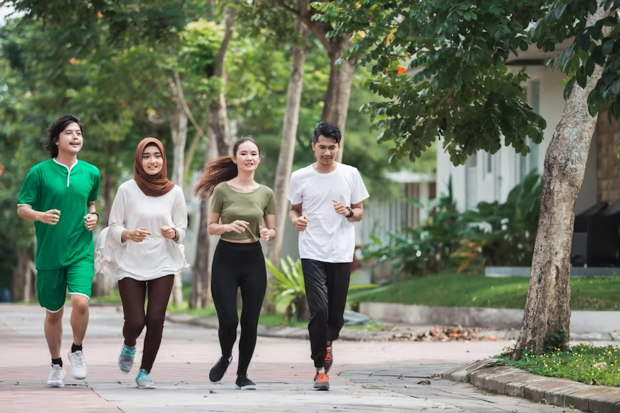 Olahraga Jalan Santai Segarkan Tubuh dan Jiwa
