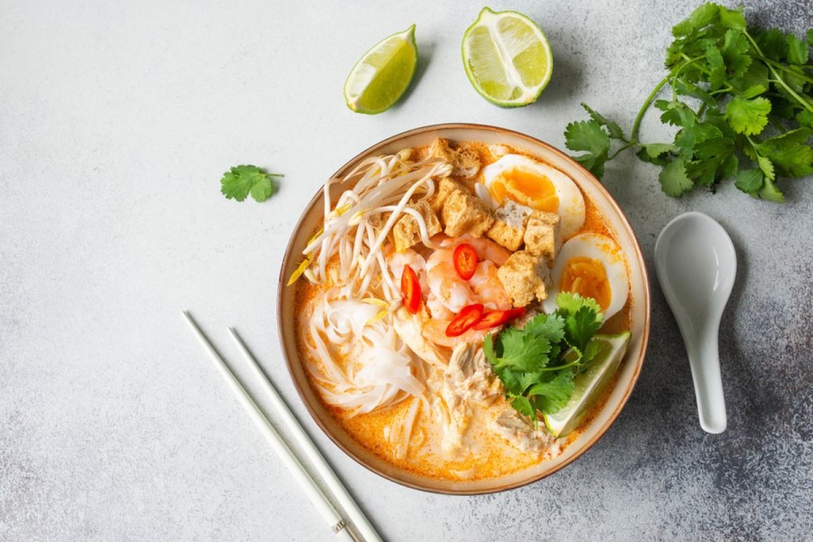 Rahasia 5 Resep Laksa Malaysia Kuah Santan Pedas yang Menggugah Selera
