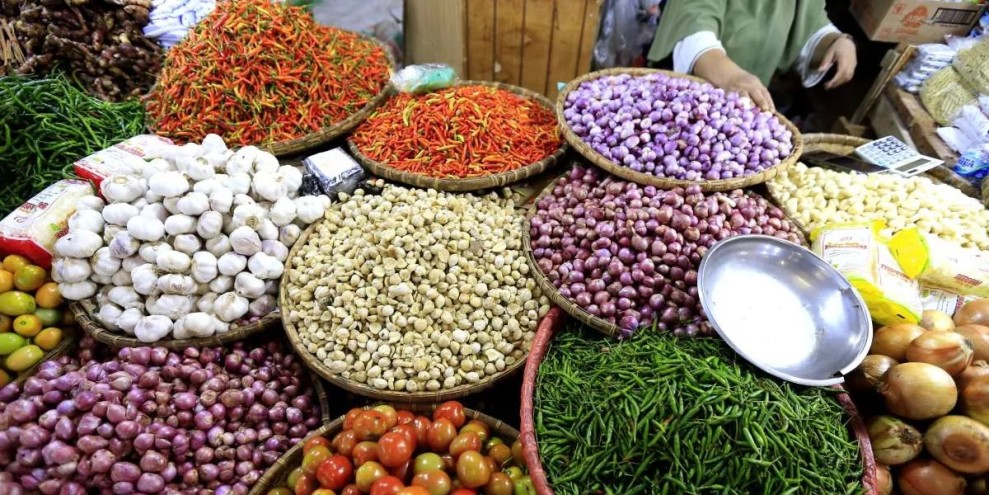 Harga Sembako Jatim Kamis 2 April 2026 Hari Ini: Gas Naik, Cabai Daging Turun