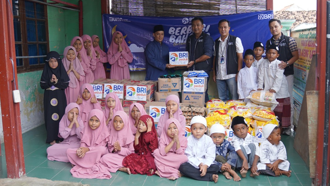 BRI Regional Office Bandar Lampung Berbagi Kebahagiaan Ramadan 1446 H, Salurkan Sembako ke Panti Asuhan dan Panti Werdha