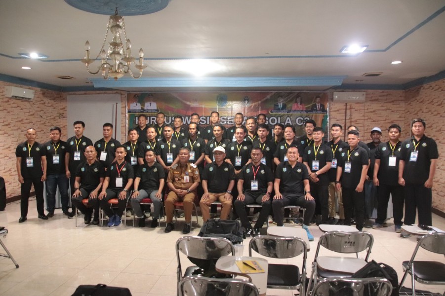 Sepak Bola Sintang Butuh Wasit Andal