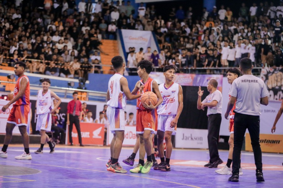 Smansa Kupang Ukir Sejarah Juara Tiga Kali di DBL Kupang
