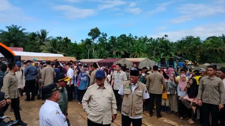 Presiden Targetkan Hunian Pengungsi Agam Rampung Cepat