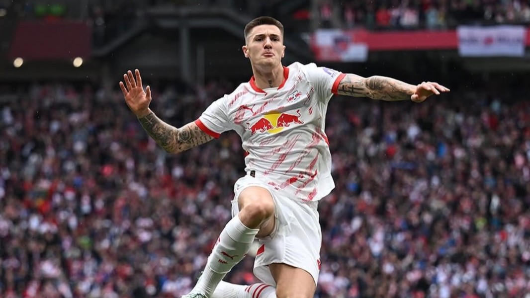 Manchester United Fokus Amankan Benjamin Sesko