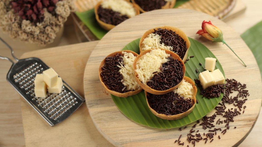 3 Rekomendasi Kuliner Manis Terang Bulan Mini di Malang