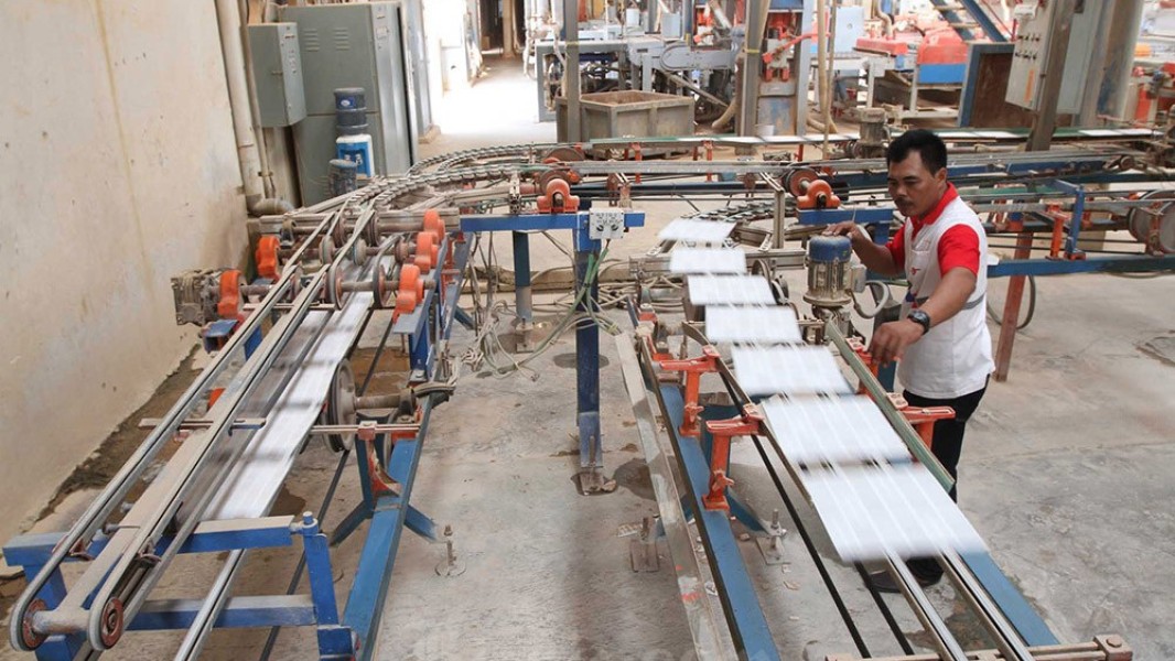 Industri Keramik Nasional Siap Bangkit dengan Investasi Baru dan Kebijakan Pemerintah