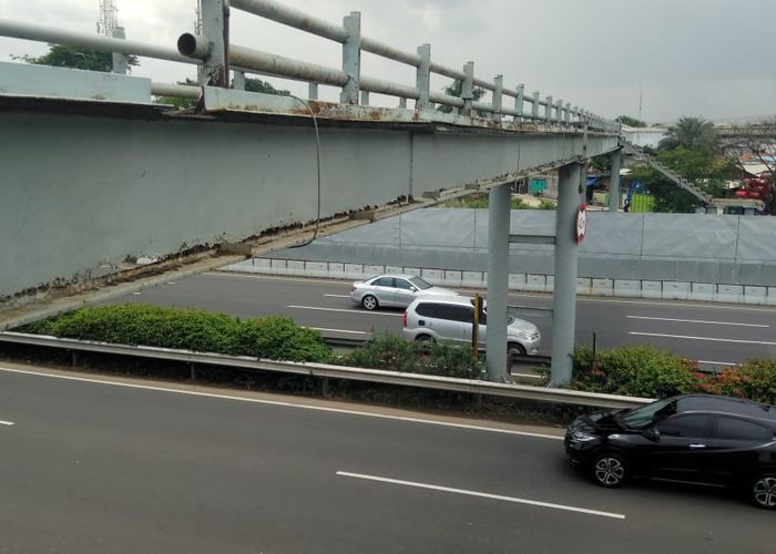 Jasa Marga Perbaiki JPO, Lajur Tol Belmera Ditutup Sementara