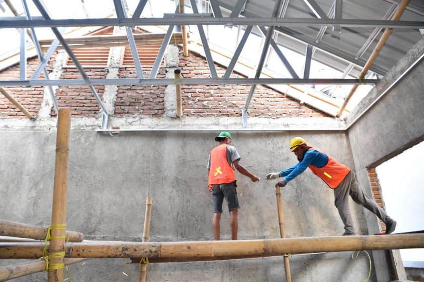 Masyarakat Apresiasi PHTC Revitalisasi Sekolah dengan Penilaian Positif