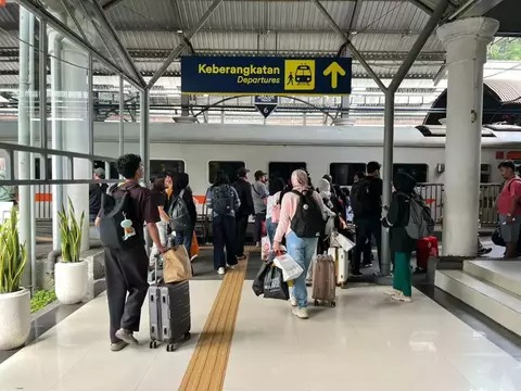 Tiket Kereta Lebaran Daop 8 Surabaya Tahun 2026 Sudah 40 Persen Terjual