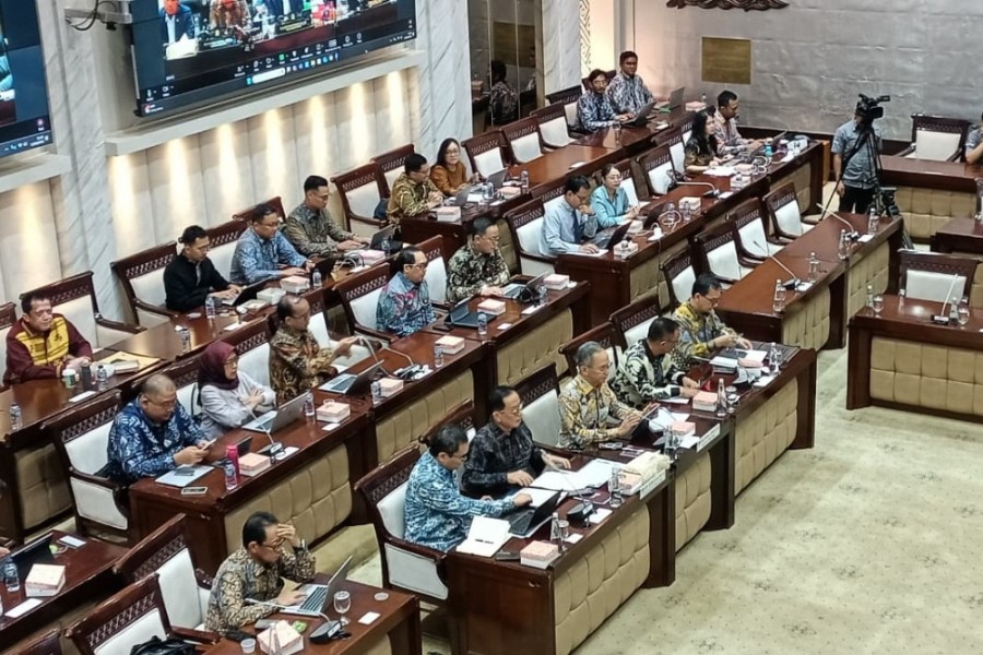 Kredit Nganggur Perbankan Tembus Rp2.500 Triliun, OJK Angkat Suara