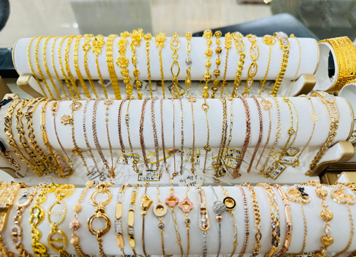 Harga Emas Perhiasan Hari Ini 21 Januari 2026 Stabil, Ini Rincian Lengkap Semua Kadar Karat