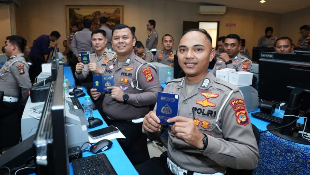 Persiapan Peluncuran BPKB Elektronik untuk Kendaraan Roda Empat oleh Korlantas Polri