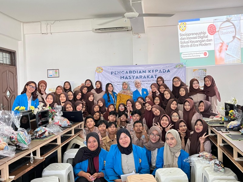 Mahasiswa Unpam Dorong Literasi Finansial dan Jiwa Bisnis Siswa SMK untuk Tangkal Bahaya Pinjol
