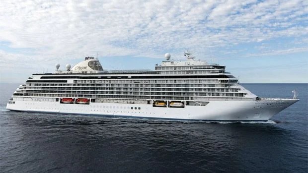 Kapal Pesiar Mewah Seven Seas Explorer Siap Sambangi Jakarta Desember 2025