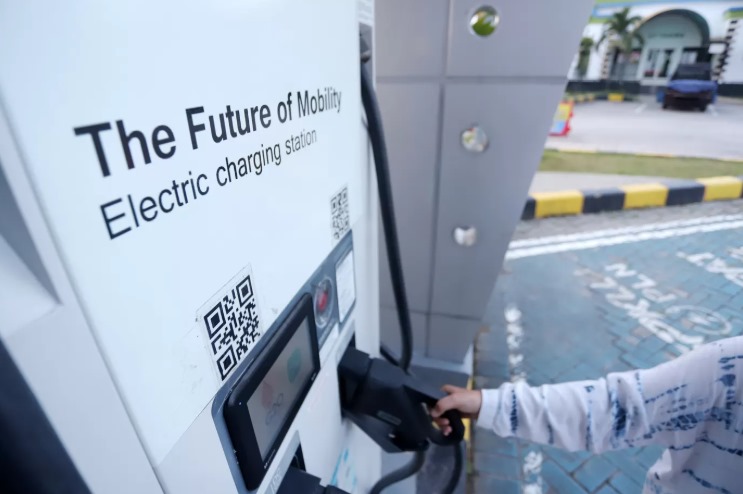 PLN Siapkan Lonjakan Pengguna Mobil Listrik Jelang Libur Nataru 2024/2025