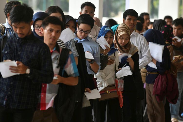 Pengertian Angkatan Kerja, Faktor Pengaruh, hingga Jenisnya