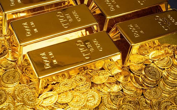 Harga Emas Turun Usai Rekor, Investor Mulai Ambil Untung