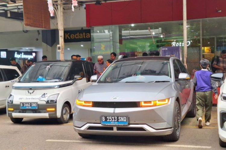 Evista: Revolusi Transportasi Bandara Indonesia dengan Taksi Listrik Ramah Lingkungan