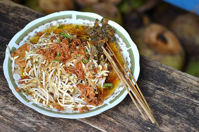 Lontong Balap, Ikon Kuliner Surabaya Sarat Nilai Sejarah