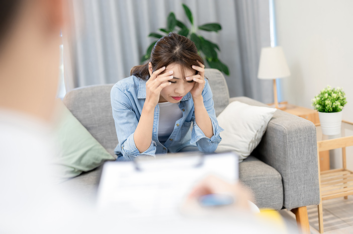 Cara Menenangkan Diri Saat Kecemasan Datang Agar Pikiran Lebih Tenang Seimbang