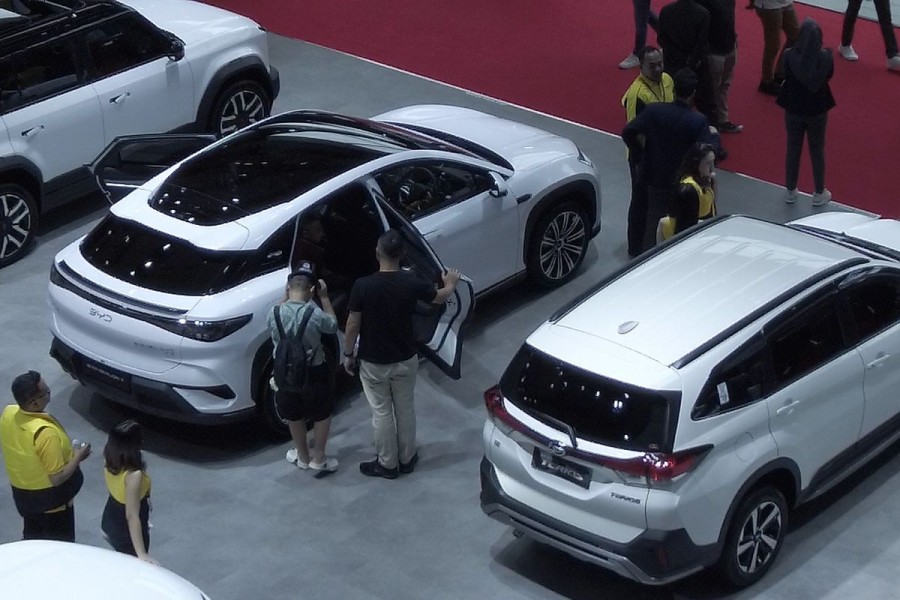 CEO Aion Ungkap Visi Lebih Luas untuk Mobil Listrik di IIMS 2025