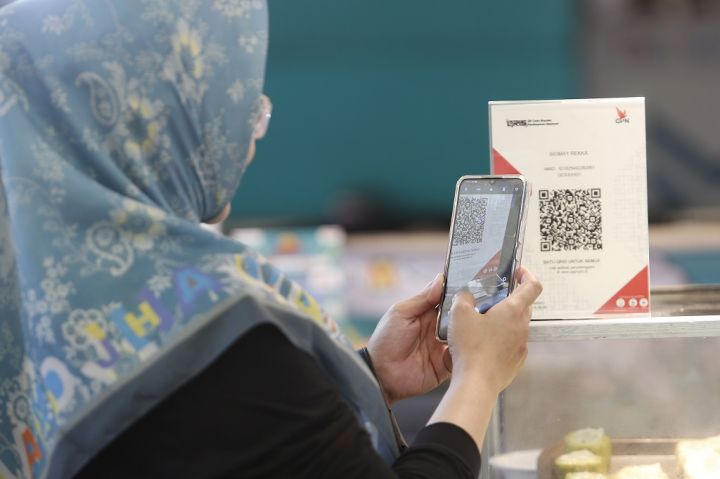 Transaksi QRIS Indonesia Segera Tersambung ke China dan Korea Selatan Awal 2026