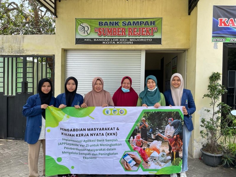 Merubah Sampah Menjadi Keuntungan Finansial di Kota Pontianak: Bank Sampah Induk Khatulistiwa