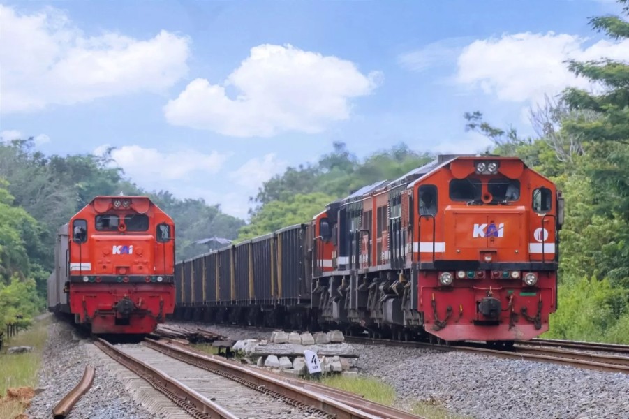 KAI Perkuat Logistik Lewat Gerbong Baru