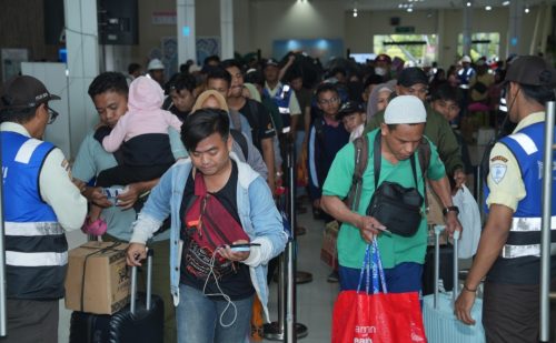 Pelni Angkut 153 Ribu Penumpang Arus Balik Lebaran Hingga H Plus Tujuh