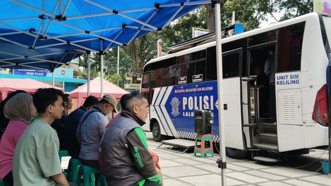 SIM Keliling Jakarta Jumat 13 Februari 2026 Buka 5 Lokasi Pelayanan Perpanjangan