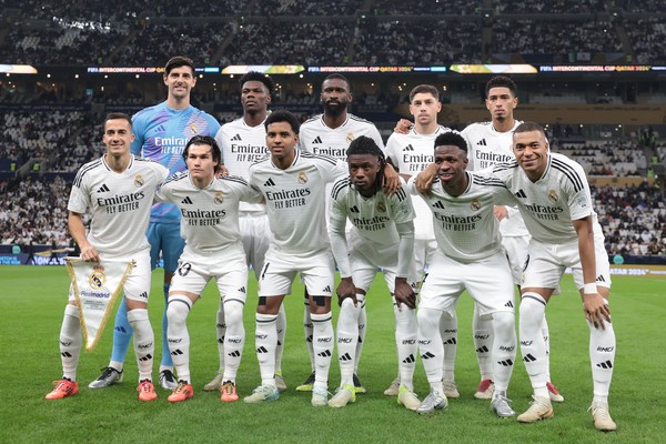 Real Madrid Kokoh di Puncak: Daftar Lengkap 15 Besar Klub UEFA Ranking 2024 2025 Real Madrid Kokoh di Puncak: Daftar Lengkap 15 Besar Klub UEFA Ranking 2024 2025