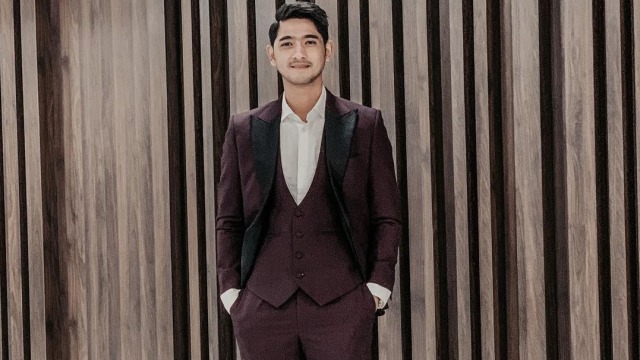 Karier Diplomatik Arya yang Menginspirasi