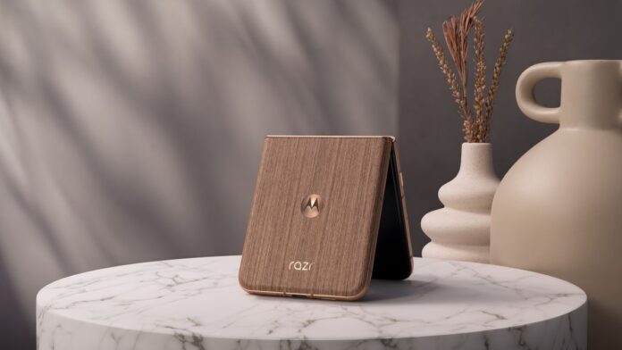 Spesifikasi Lengkap Motorola Razr 60 Ultra Setelah Pembaruan Android 16 Terbaru