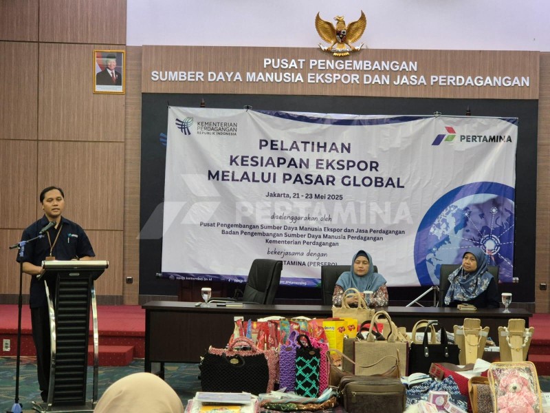 Program Keuangan Mikro Hijau PT Pertamina Bantu UMKM Energi Skala Kecil Bangun Infrastruktur Pembangkit Mandiri
