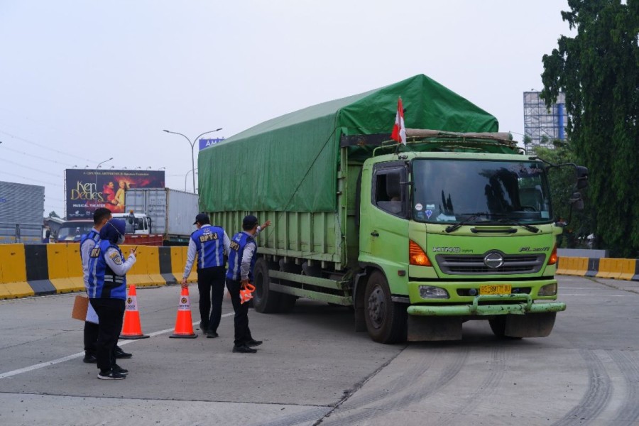 Puluhan Kendaraan Barang Terjaring Operasi Kestib Menjelang Arus Mudik Lebaran 2025 di Mojokerto