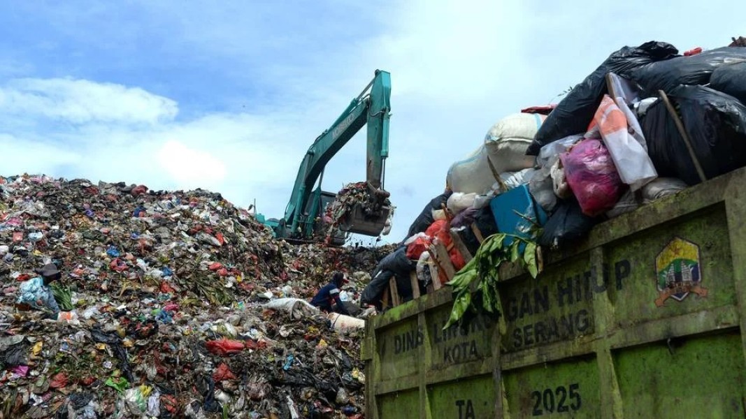 Pemerintah Uji Coba Teknologi Pengolahan Sampah Kampus Tahun Ini