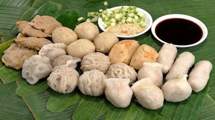 Kuliner Legendaris Kebumen: Pempek dan Siomay Sinar Senayan