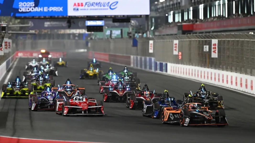 Masyarakat Terhadap Formula E sebagai Pendorong Kendaraan Ramah Lingkungan