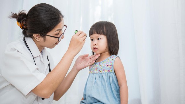 Dokter Ingatkan Cegah Gangguan Mata Anak