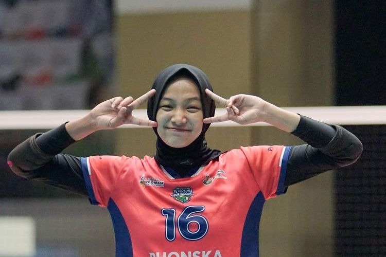 Gaya Ngabuburit Cantik Bela Sabrina Jelang Laga Lawan Pertamina Enduro 2026