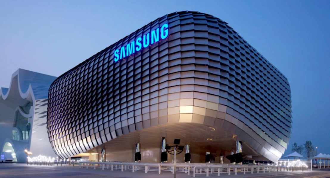 Samsung Siapkan Ponsel Lipat Tiga dan Produk Baru Lainnya
