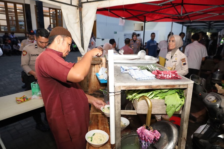 Polres Sukoharjo Berkolaborasi dengan UMKM dalam Acara Buka Puasa Bersama untuk Memajukan Ekonomi Lokal