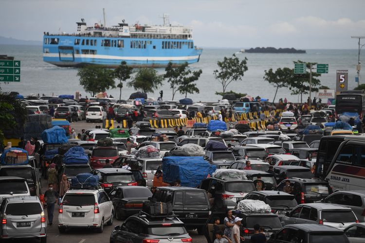Kakorlantas Siapkan Strategi Antisipasi Lonjakan Arus Mudik di Jalur Penyeberangan Tanjung Perak