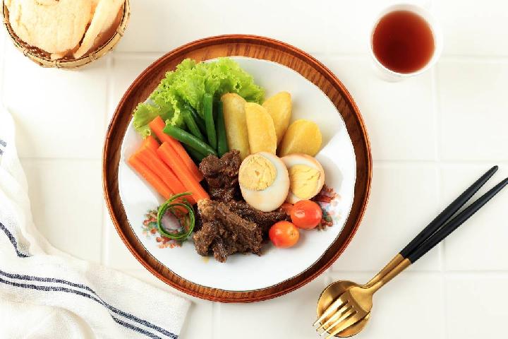 15 Rekomendasi Kuliner Terbaik di Sekitar Stasiun Lempuyangan Jogja