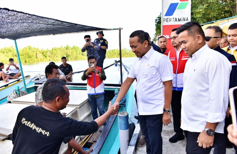 Menteri ESDM Pastikan Ketersediaan Solar untuk Nelayan Aman Menjelang Natal dan Tahun Baru