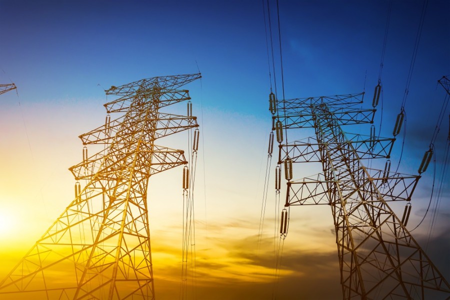 PLN dan DPRD Maluku Kawal Program Listrik Masuk Desa, 136 Wilayah Masih Gelap