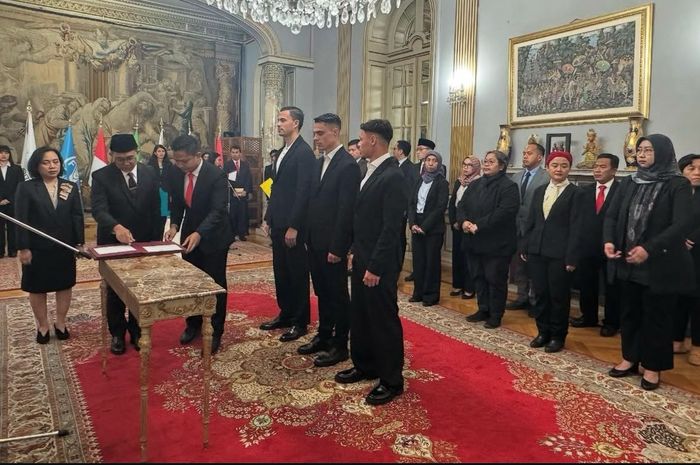 Tiga Pemain Naturalisasi Resmi Jadi Warga Negara Indonesia: Timnas Semakin Tangguh Hadapi Kualifikasi Piala Dunia 2026